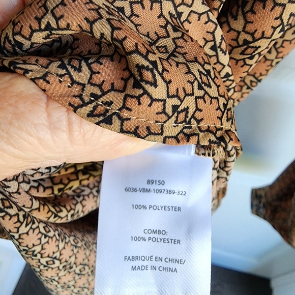 Melanie Lyne Leopard/ Geometrix Print Brown Women's Button Down Shirt Sz10 - Picture 6 of 7